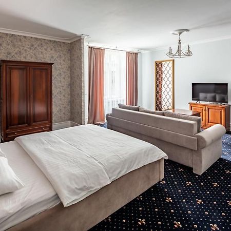 Руська, 4 Appartement Lviv Buitenkant foto