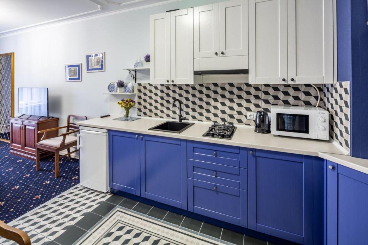 Руська, 4 Appartement Lviv Buitenkant foto
